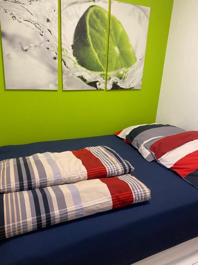 Zwei Zimmer Appartment Mit Balkon Und Stellplatz Voll Moebliert Tréveris Exterior foto